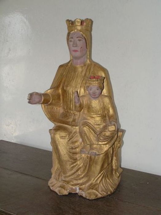 statue : Vierge à l'Enfant