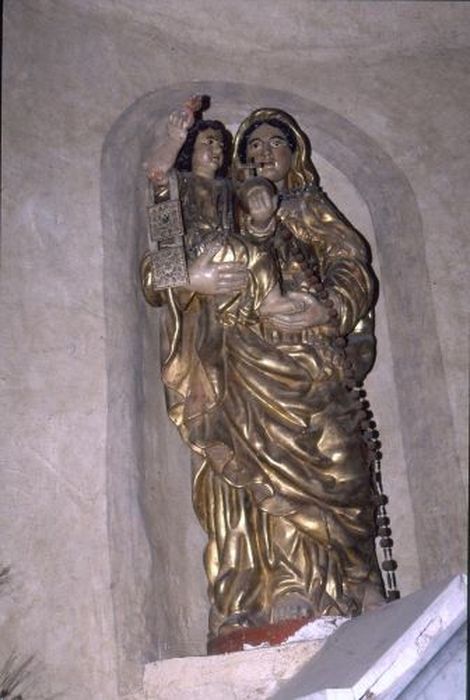 statue : Vierge à l'Enfant