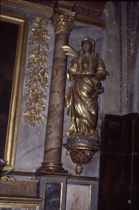 statue : Sainte Lucie - © Ministère de la Culture (France), Conservation des antiquités et des objets d’art de l'Ariège – Tous droits réservés 