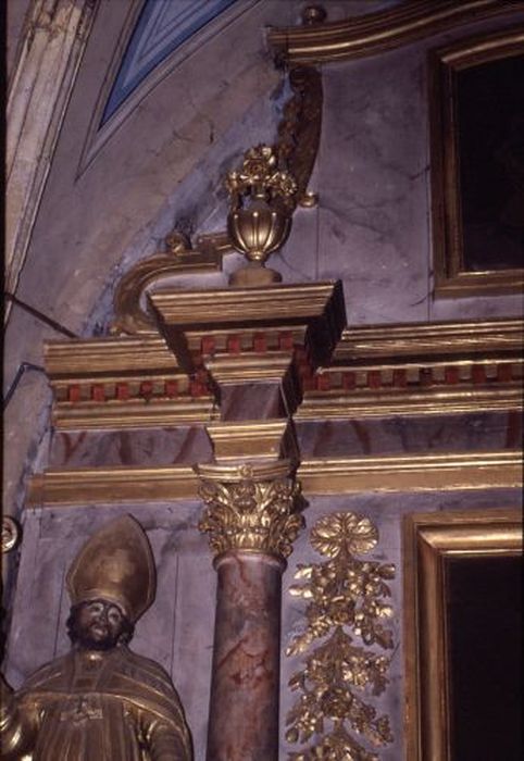 autel et retable de la chapelle Saint-Jean-Baptiste, détail - © Ministère de la Culture (France), Conservation des antiquités et des objets d’art de l'Ariège – Tous droits réservés 
