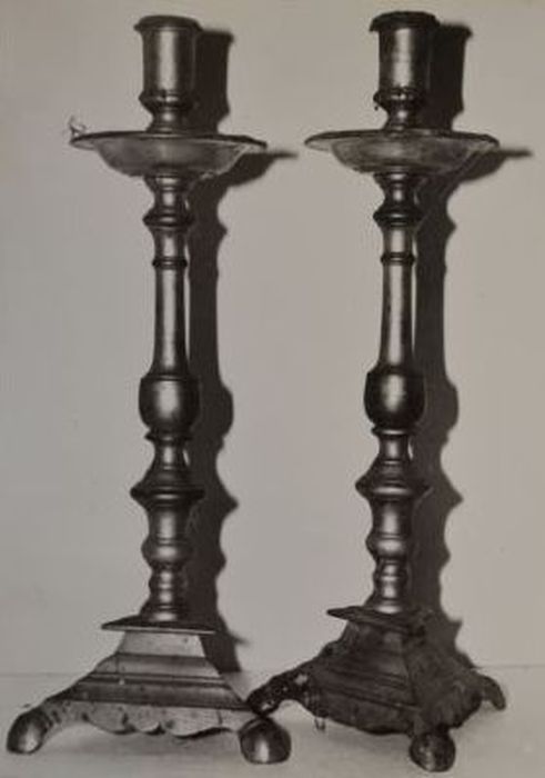 chandeliers d'autel