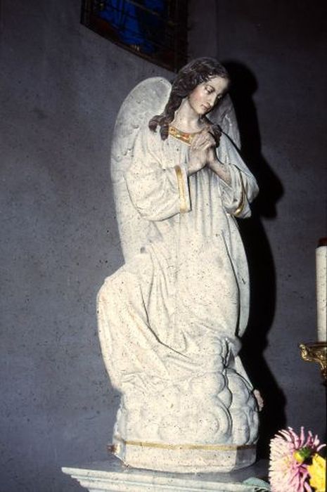 statue : Ange adorateur n°1 - © Ministère de la Culture (France), Conservation des antiquités et des objets d’art de l'Ariège – Tous droits réservés 