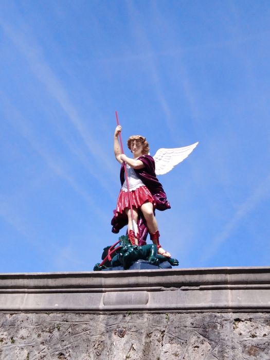 statue : Saint Michel terrassant le dragon - © Ministère de la Culture (France), Conservation des antiquités et des objets d’art de l'Ariège – Tous droits réservés 