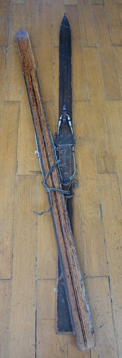 paire de skis - © Ministère de la Culture (France), Conservation des antiquités et des objets d’art de l'Ariège – Tous droits réservés 