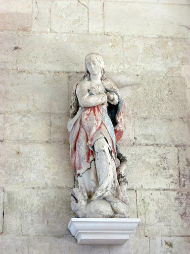 Statue : Sainte Marguerite, vue générale - © Ministère de la Culture, 2003 ; © Conseil régional de Champagne-Ardenne, 2003 ; © Conseil général de l'Aube, 2003