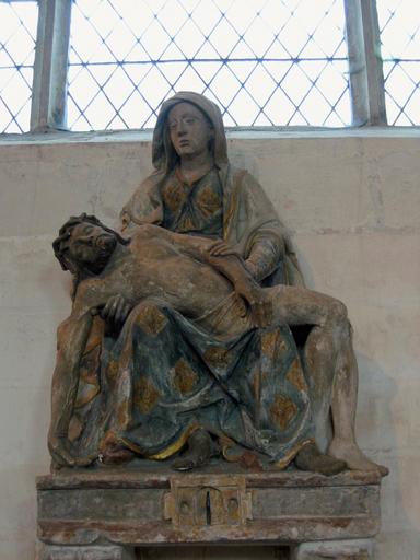 Groupe sculpté : Vierge de Pitié