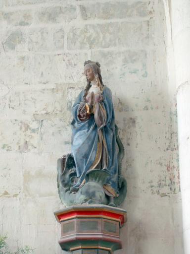 Statue : Sainte Marguerite, vue générale