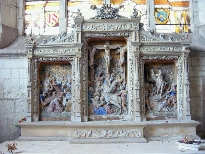 Retable, 3 demi-reliefs : Portement de la Croix, Crucifixion, Résurrection