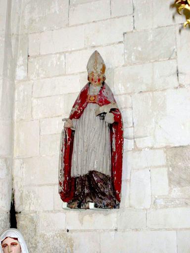 Statue : Saint évêque, vue générale - © Ministère de la Culture, 2003 ; © Conseil régional de Champagne-Ardenne, 2003 ; © Conseil général de l'Aube, 2003