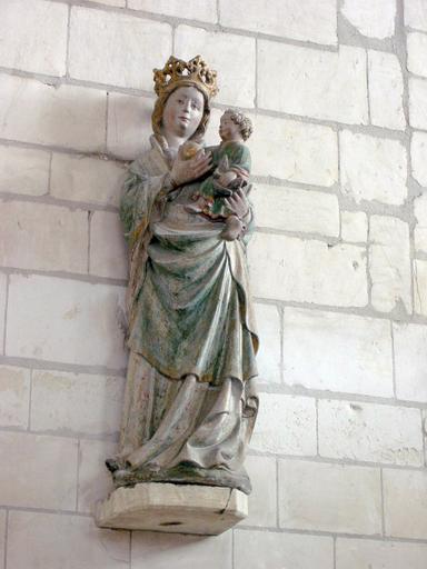 Statue : Vierge à l'Enfant