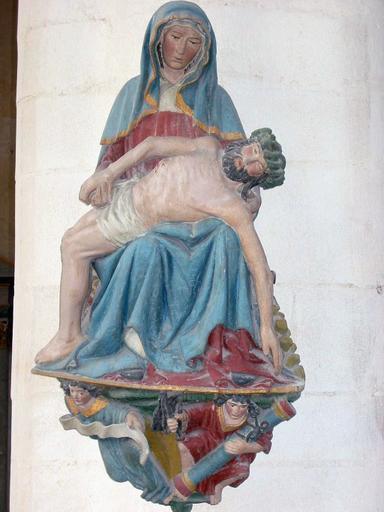 Groupe sculpté : Vierge de Pitié