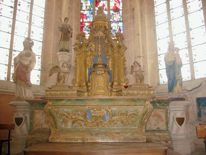 Maître-autel, tabernacle et exposition