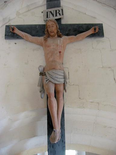 Sculpture : Christ en croix