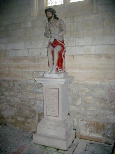 Statue, colonne : Christ de Pitié, vue générale