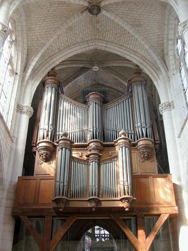 Orgue de tribune : buffet d'orgue