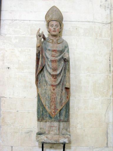 Statue : Saint Loup évêque, vue générale