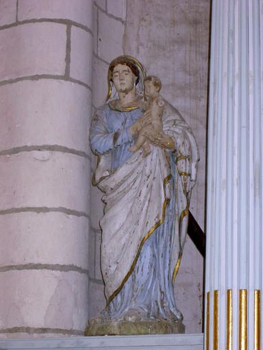 Statue : Vierge à l'Enfant