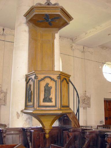 Chaire à prêcher, vue générale - © Ministère de la Culture, 2003 ; © Conseil régional de Champagne-Ardenne, 2003 ; © Conseil général de l'Aube, 2003