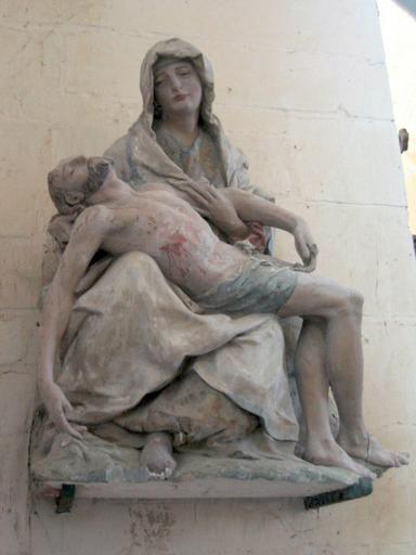 Groupe sculpté : Vierge de Pitié, vue générale