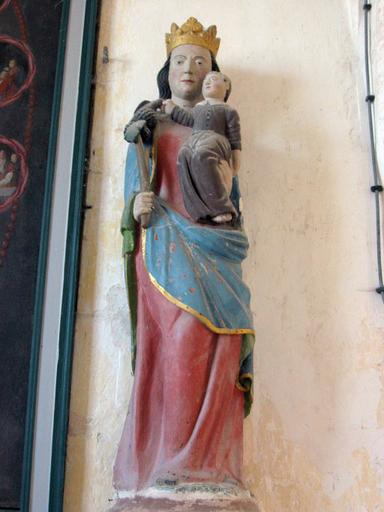 Statue : Vierge à l'Enfant