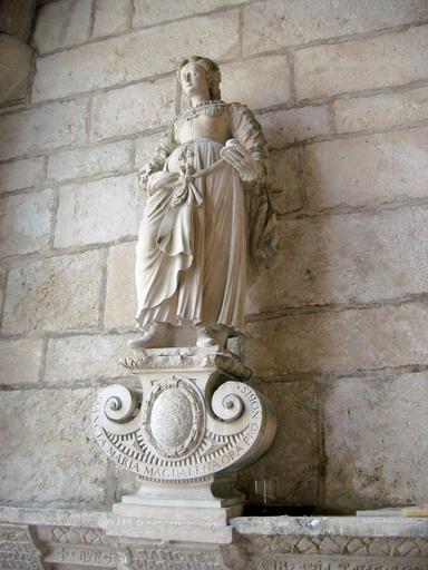 Statue (petite nature) : Marie-Madeleine, vue générale