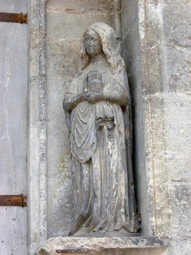 Statue : Marie-Madeleine, vue générale