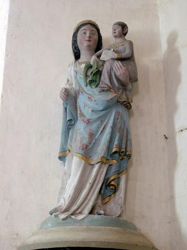 Statue : Vierge à l'Enfant, vue générale - © Ministère de la Culture, 2003 ; © Conseil régional de Champagne-Ardenne, 2003 ; © Conseil général de l'Aube, 2003