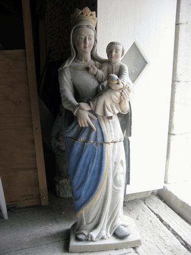 Statue : Vierge à l'Enfant