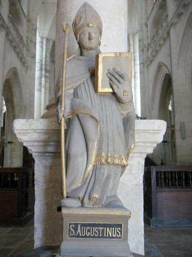 Statue : Saint Augustin, vue générale - © Ministère de la Culture, 2003 ; © Conseil régional de Champagne-Ardenne, 2003 ; © Conseil général de l'Aube, 2003