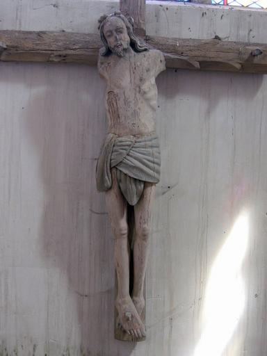 Sculpture : Christ en croix