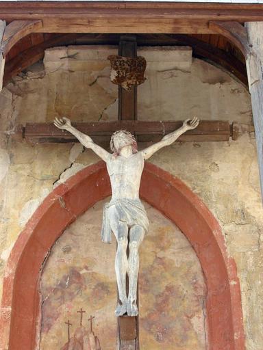 Sculpture : Christ en croix