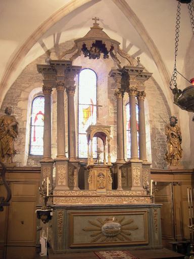 Maître-autel ; retable ; tabernacle, vue générale