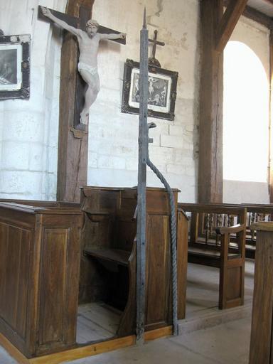Poutre de gloire, Montant - © Ministère de la Culture, 2003 ; © Conseil régional de Champagne-Ardenne, 2003 ; © Conseil général de l'Aube, 2003