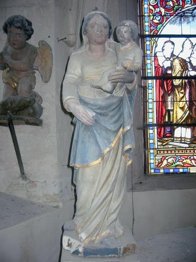 Statue : Vierge à l'Enfant, vue générale - © Ministère de la Culture, 2003 ; © Conseil régional de Champagne-Ardenne, 2003 ; © Conseil général de l'Aube, 2003