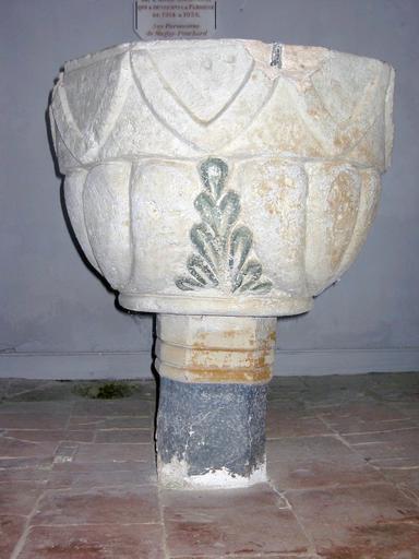 Fonts baptismaux, vue générale