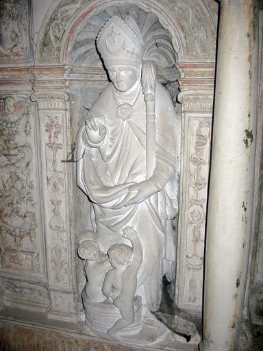 2 statues : Saint Pierre, saint Nicolas