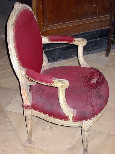 sacristie - © Ministère de la Culture, 2003 ; © Conseil régional de Champagne-Ardenne, 2003 ; © Conseil général de l'Aube, 2003