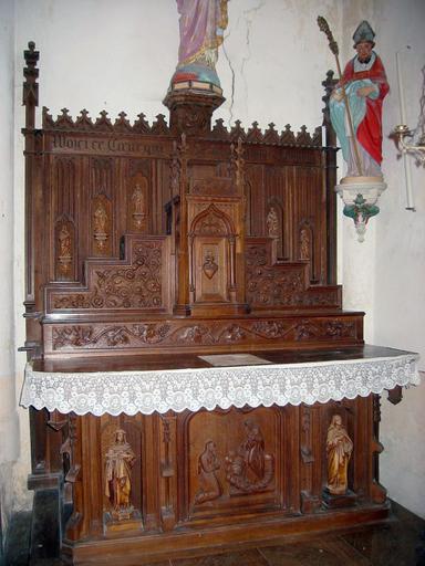 Autel ; retable ; tabernacle