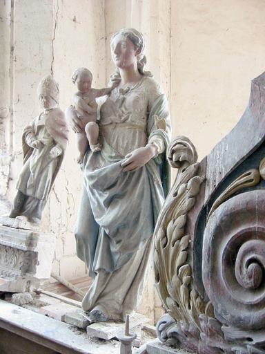 Choeur, à gauche de l'autel