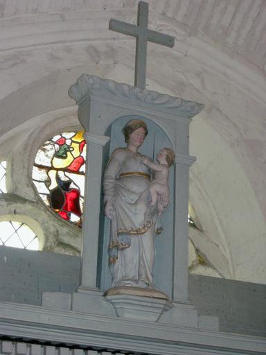 Statue : Vierge à l'Enfant