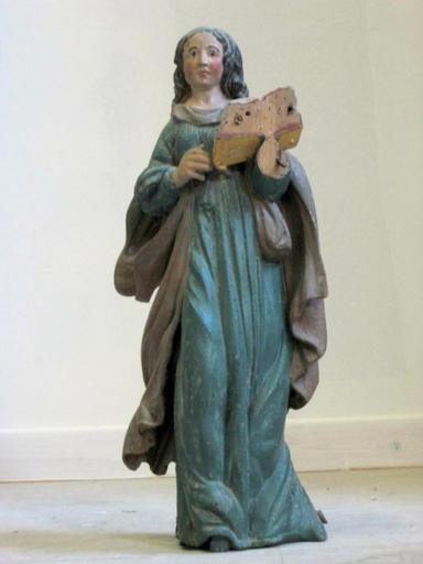 Statuette : Sainte tenant un livre