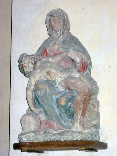 Statue : Vierge de Pitié, vue générale