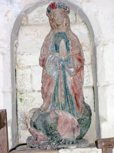 Statue : Sainte Marguerite, vue générale