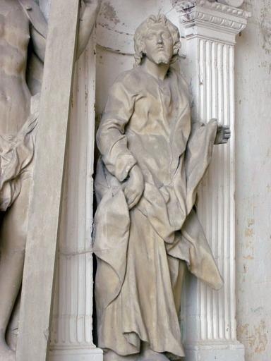 Statue : Saint Jean, vue générale