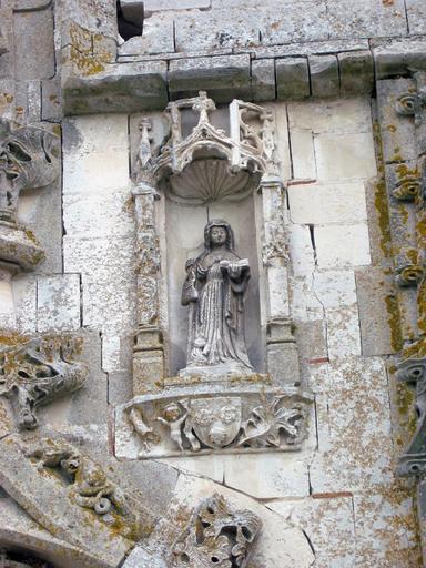 Statuette : Sainte Savine