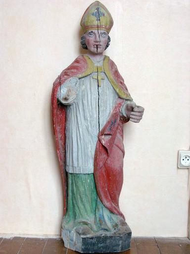 Statue : Saint Nicolas (déposée en mairie)