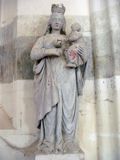 Statue : Vierge à l'Enfant