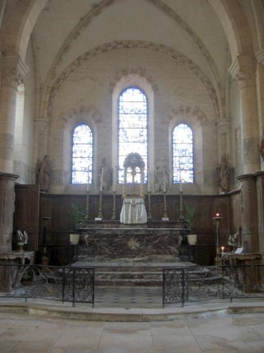 Maître-autel ; tabernacle, vue générale - © Ministère de la Culture, 2003 ; © Conseil régional de Champagne-Ardenne, 2003 ; © Conseil général de l'Aube, 2003