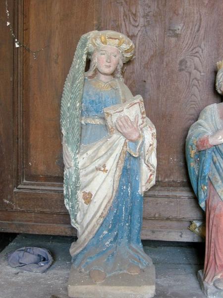 Statuette : Sainte