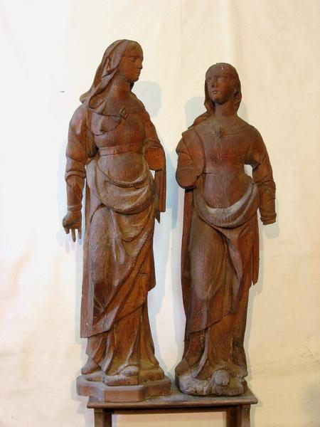 2 statues : Saintes femmes